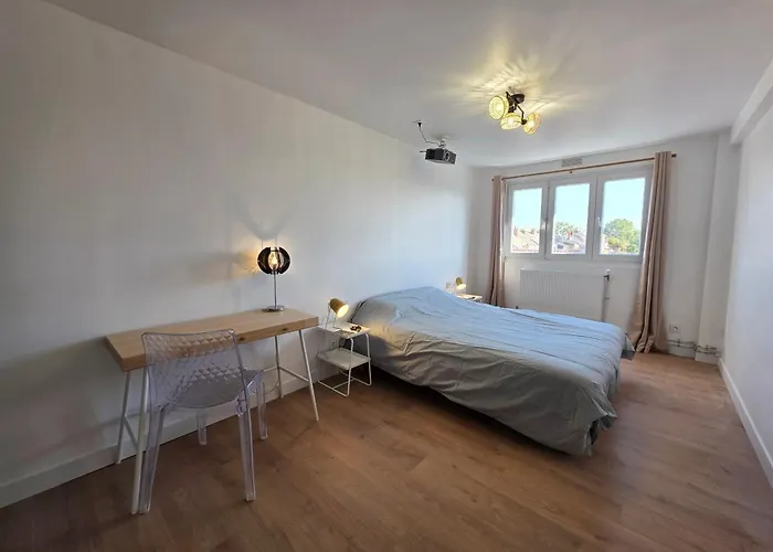 Le Dock - Spacieux Et Confortable, Ideal Long Sejour