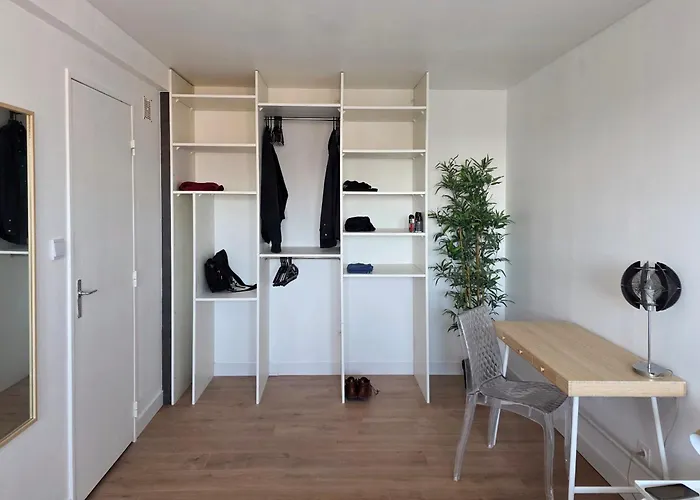 Le Dock - Spacieux Et Confortable, Idéal Long